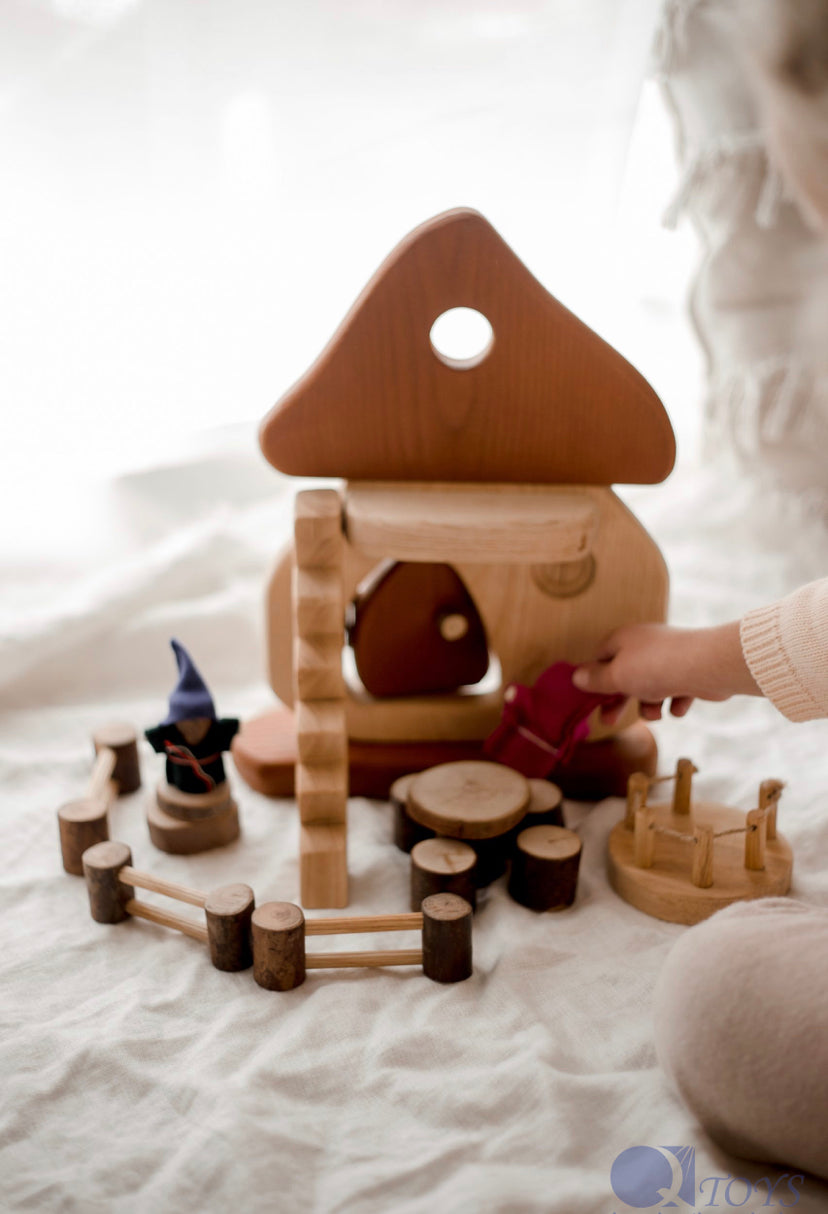 Mushroom House Play Set