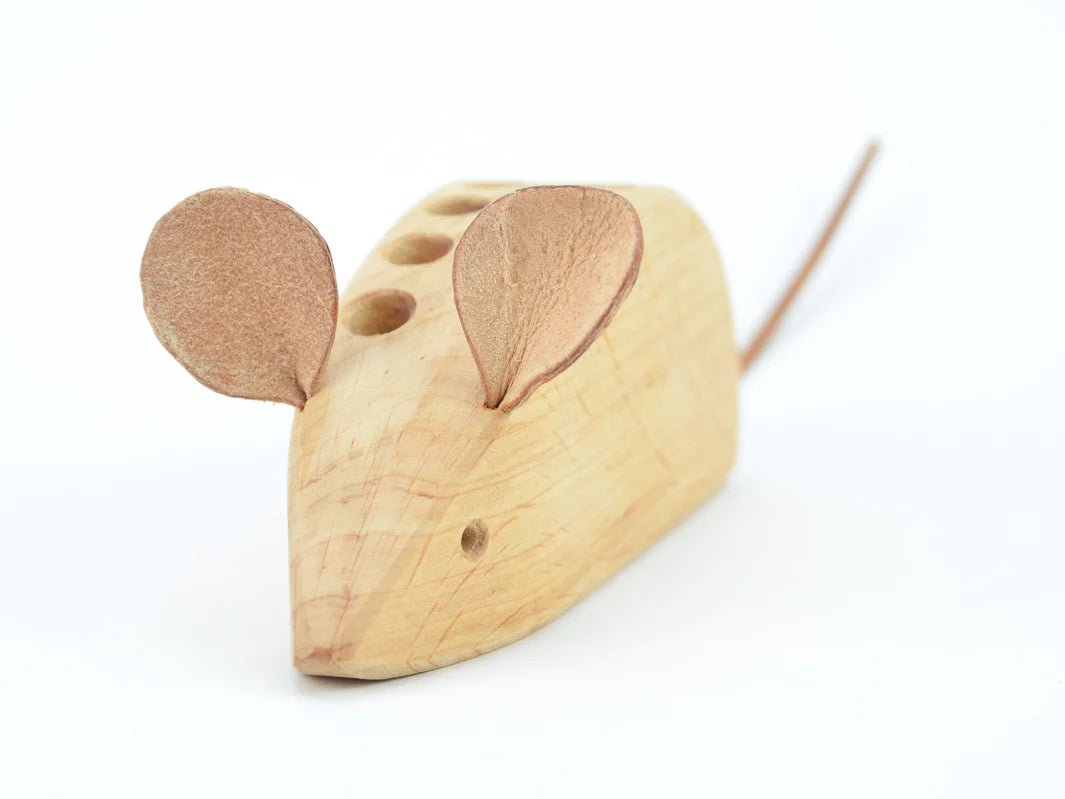 Drei Blatter Wooden Pencil Holder Mouse