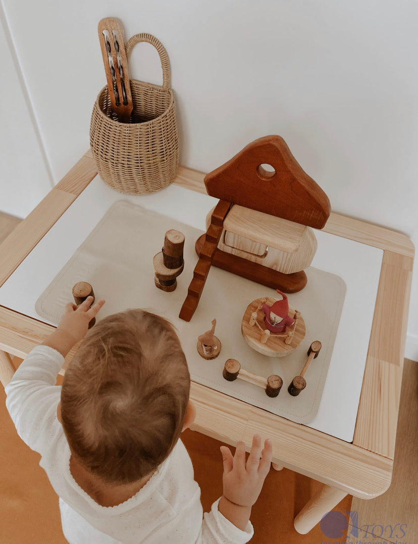 Mushroom House Play Set